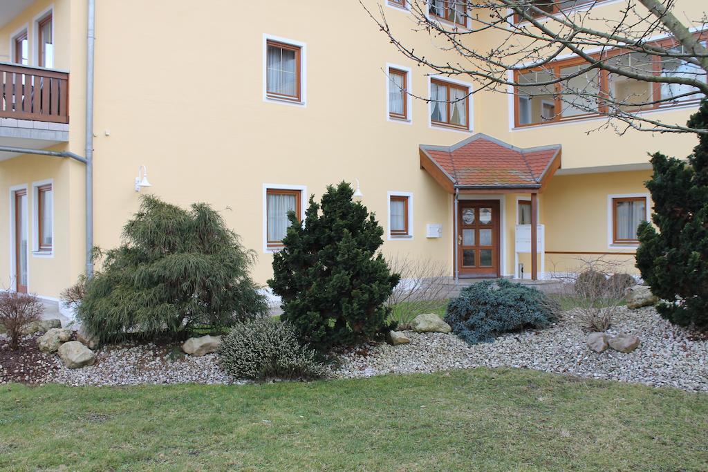 Hotel Garni Vogelsang Bad Füssing Extérieur photo
