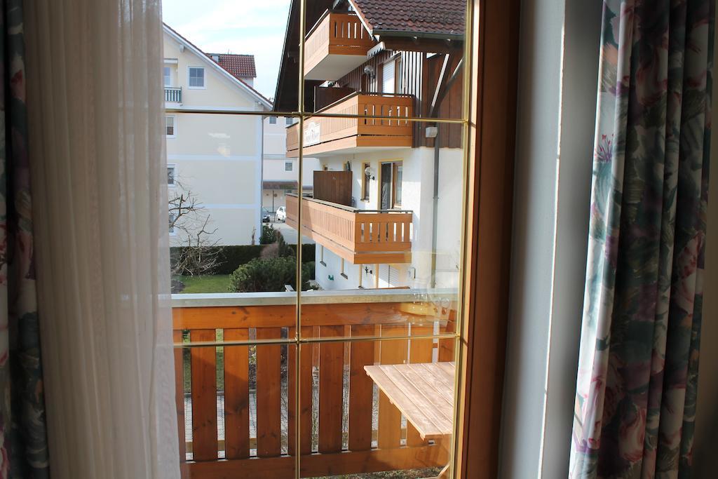 Hotel Garni Vogelsang Bad Füssing Chambre photo